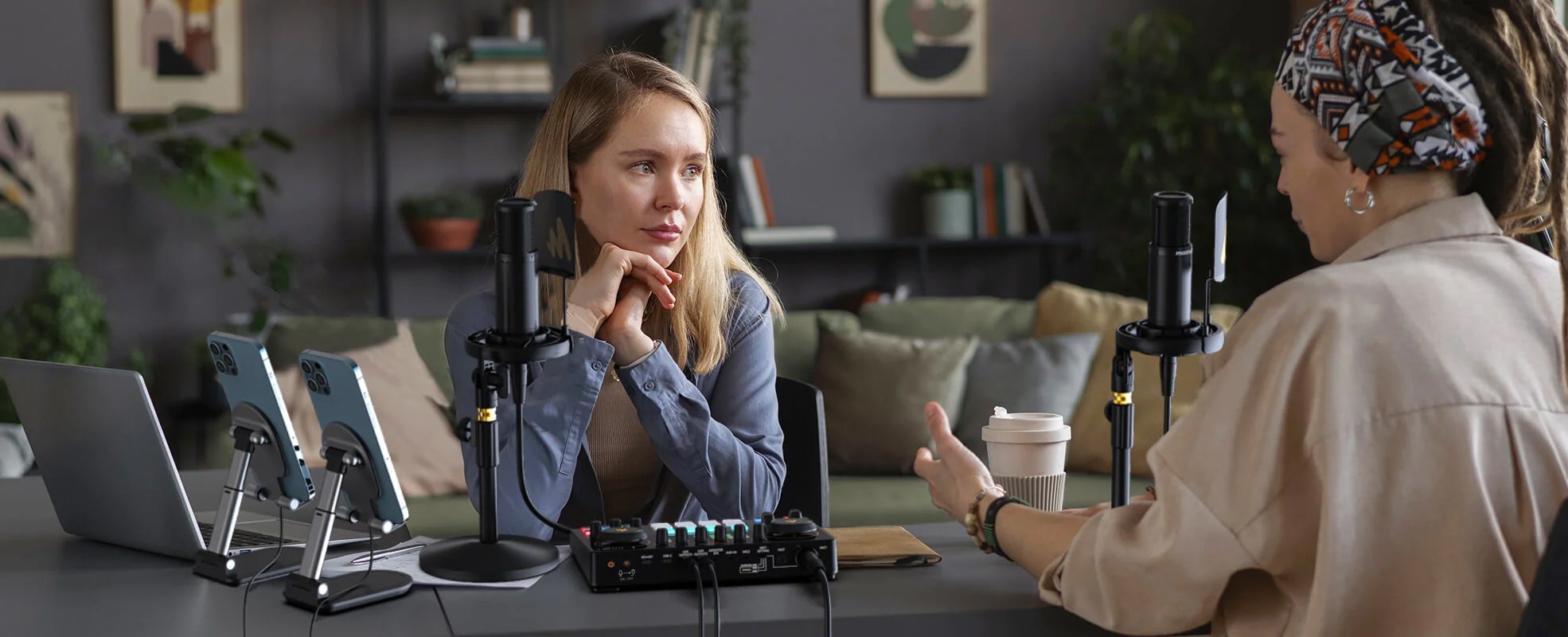 Maonocaster AME2 sound card 1970 × 800